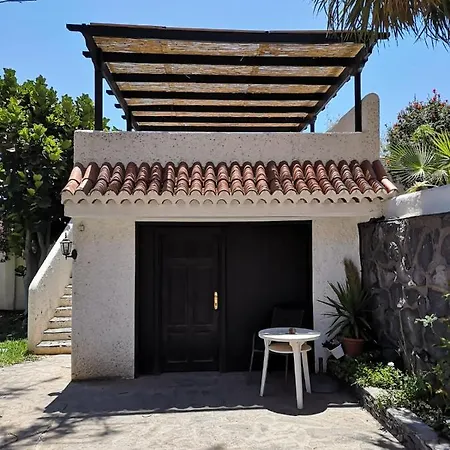 Gerardo Miraflor Holiday home *